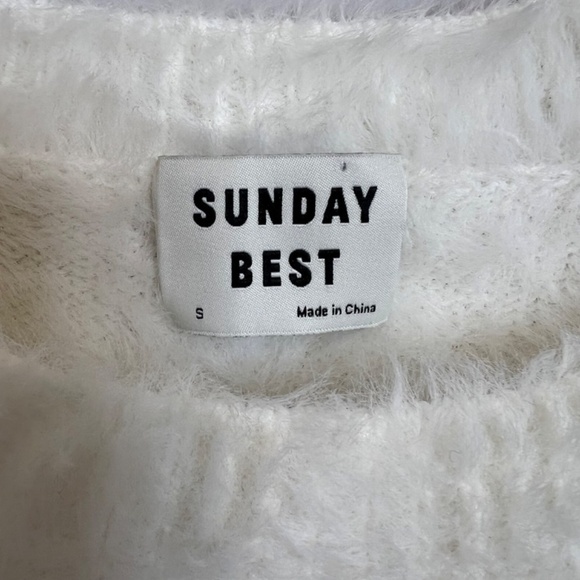 Aritzia Sunday Best Kitten Sweater - Picture 3 of 9